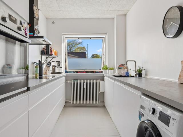Moderne 3 værelses lejlighed i rolige omgivelser tæt på Aalborg C