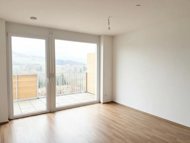 Moderne 3 Zi Wohnung mit Balkon beim Wienerwald