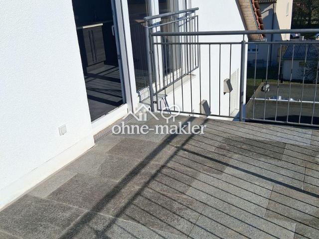 Moderne 3 Zimmer DG Wohnung in Ingolstadt Nordost