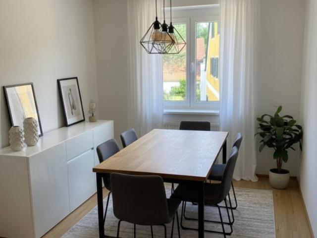 Moderne 3 Zimmer Wohnung mit Möblierter Küche und Pkw Stellplatz im Zentrum von Gurten