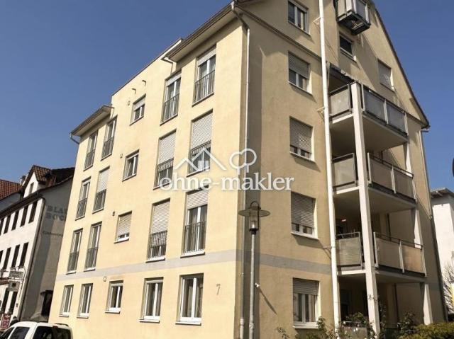 Moderne 3 Zimmer Wohnung mit Balkon