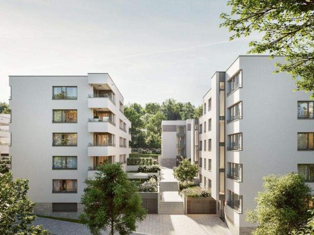 Moderne 3 Zimmer Wohnung mit Garten