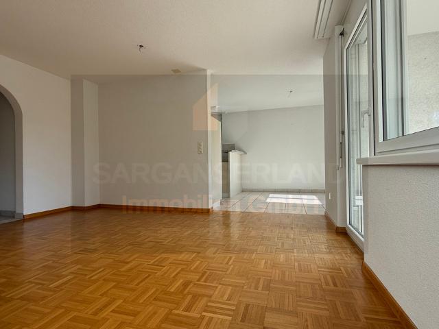moderne 4.5 Zimmerwohnung mit 104 m2 Netto Wohnfläche in Bad Ragaz