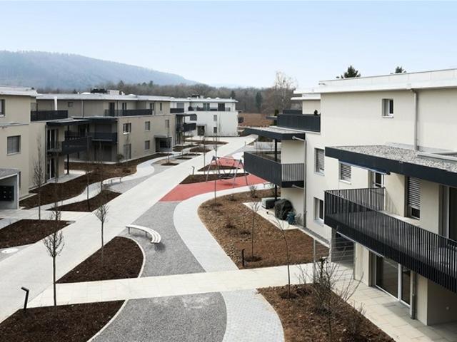 Moderne 4.5 Zimmer Wohnung in einer Wohnoase