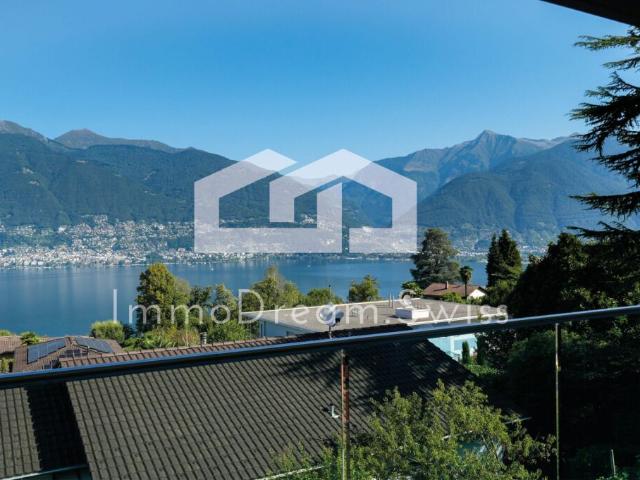 Moderne 4 ½ Zi. Eigentumswohnung, im Dachgeschoss, mit traumhafter Aussicht auf See und Bergwelt