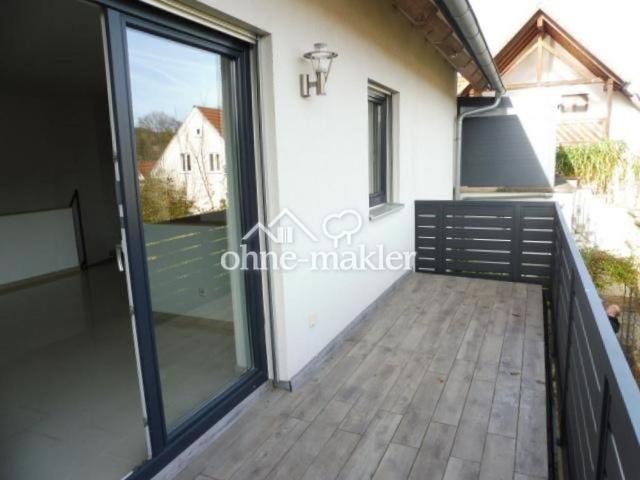 Moderne 4.Zi. Wohnung 126 m² + 50 m² Garten, mitten in der Natur