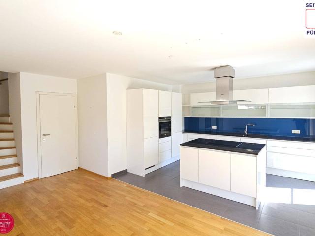 Moderne 4 Zimmer Maisonette mit Gartenidylle