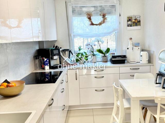 Moderne 4 Zimmer Erdgeschoss Wohnung