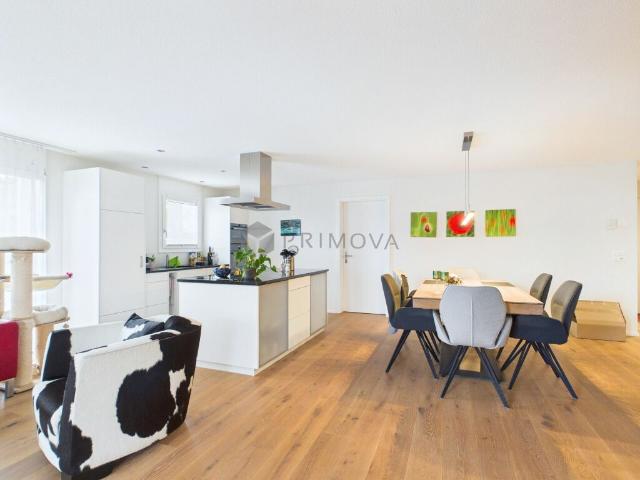 Modernes 4.5 Zimmer Wohnglück in Konolfingen Neuwertig, stilvoll & familienfreundlich
