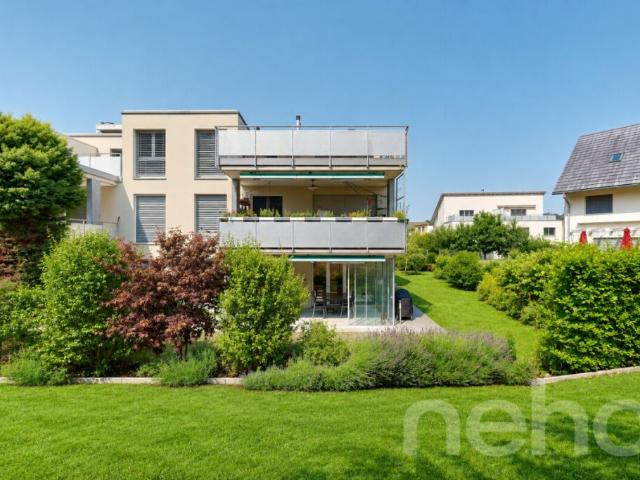 Modernes 5.5 Zimmer Gartenparadies