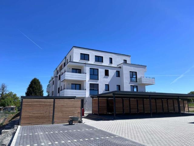 Modernes 1 Zimmer Apartment mit Balkon und PKW Stellplatz in Ober Mörlen