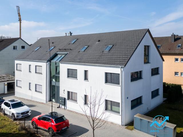 Modernes 2 Zimmer Apartment mit Dachterrasse & Garage in Innenstadtnähe