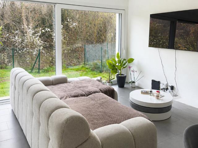MODERNES 2.5 ZIMMIGES APARTMENT MIT GARTEN UND TERRASSE IN PEDRINATE