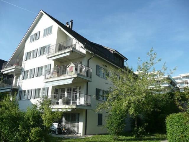 Modernes Wohnen an der Goldküste | dreamo. Ch