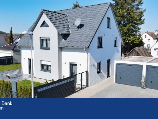 Modernes Wohnen in Dietenheim Einfamilienhaus mit großem Garten!