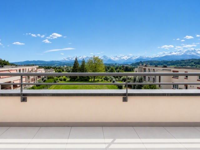 Modernes Wohnen mit Ausblick sanierte 3.5 Zimmer Maisonette