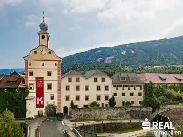 Modernes Wohnen trifft auf historisches Stadtturm Haus. Ihr Lebens t raum in der Künstlerstadt Gmünd. PROVISIONSFREI FÜR DEN KÄUFER!