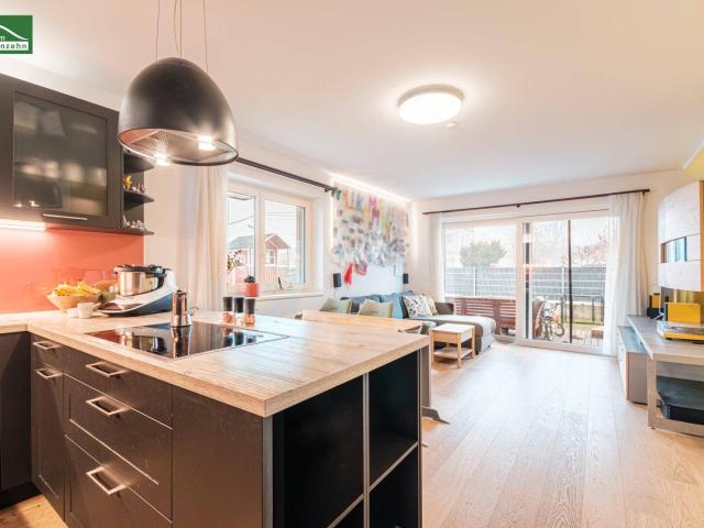 Modernes Wohnen zwischen Stadt und Natur mit großzügigem Eigengarten