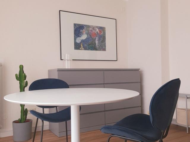 Modernes Apartment in Charlottenburg / modern apartment in Charlottenburg, Berlin Amsterdam Apartments for Rent