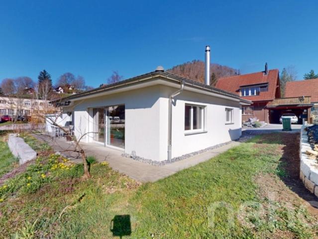 Modernes Bungalow an idyllischer Lage