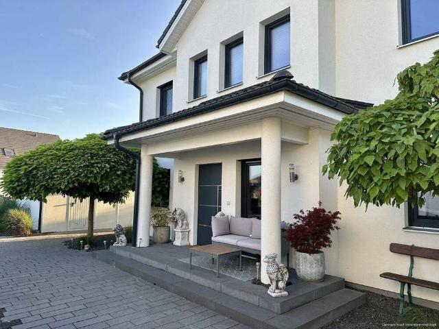 Modernes EFH, 5 Zi 173m² Wfl., 828 m² Grund, Photovoltaik, KfW40