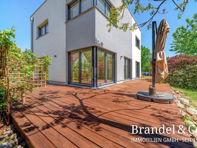Modernes Einfamilienhaus im Speckgürtel von Berlin