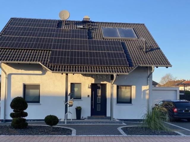 Modernes Einfamilienhaus in naturnaher Lage von Bürstadt – ideal für Familien