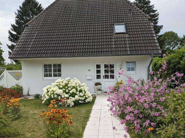 Modernes Einfamilienhaus in sehr guter Wohnlage des Ostseebades Sellin, direkt vom Eigentümer ohne Maklerprovision zu verkaufen