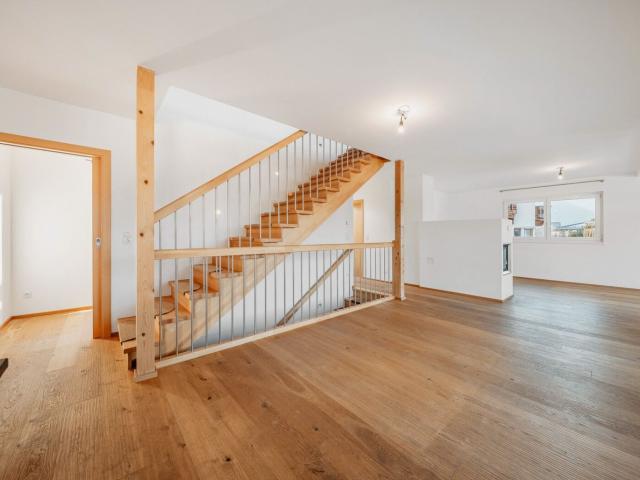 Modernes Einfamilienhaus mit Garten, Panoramablick und hochwertiger Ausstattung