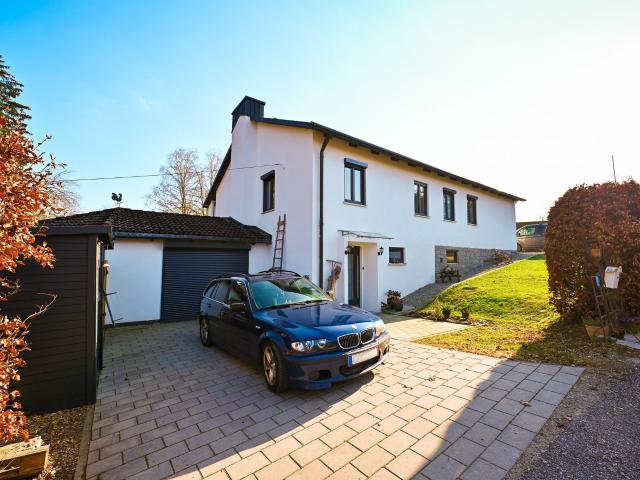 Modernes Einfamilienhaus mit großem Garten im Naturparadies nähe Passau