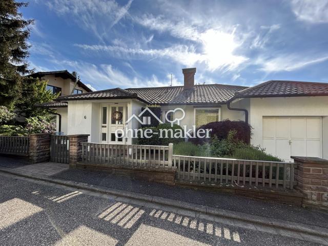Modernes Einfamilienhaus mit traumhafter Aussicht in ruhiger Lage