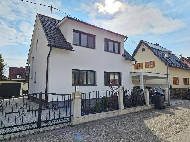 Modernes Eigenheim in Klagenfurt am Wörthersee mit guter Anbindung und sonnigem Garten