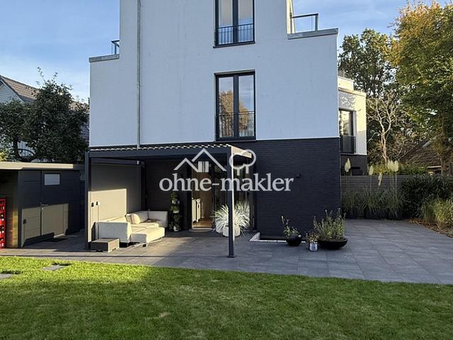 Modernes Endhaus am Brabandkanal mit großem Garten, Dachterrasse und Wellnessbereich