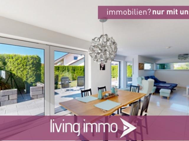 Modernes, komfortables Einfamilienhaus mit Doppelgarage in ruhiger Lage