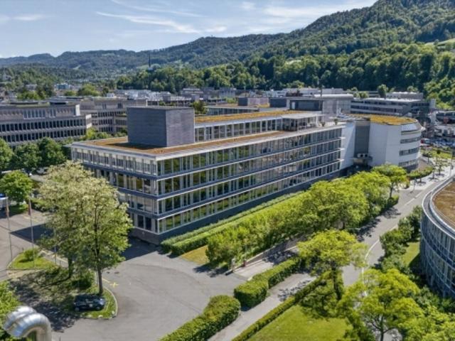 Modernes Kleinbüro ideal für Start ups und etablierte Firmen
