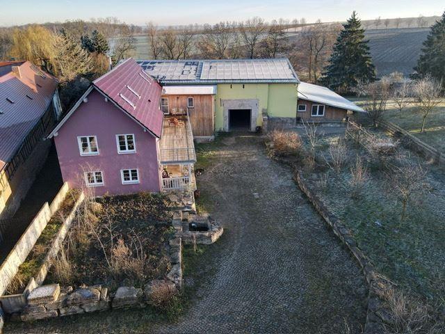 Modernes Landhaus in absoluter Ruhelage auf ca. 3787 m²