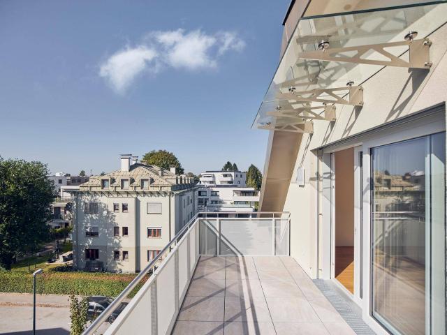 Modernes Loft Ambiente: 2 Zi. Dachterrassen Wohnung