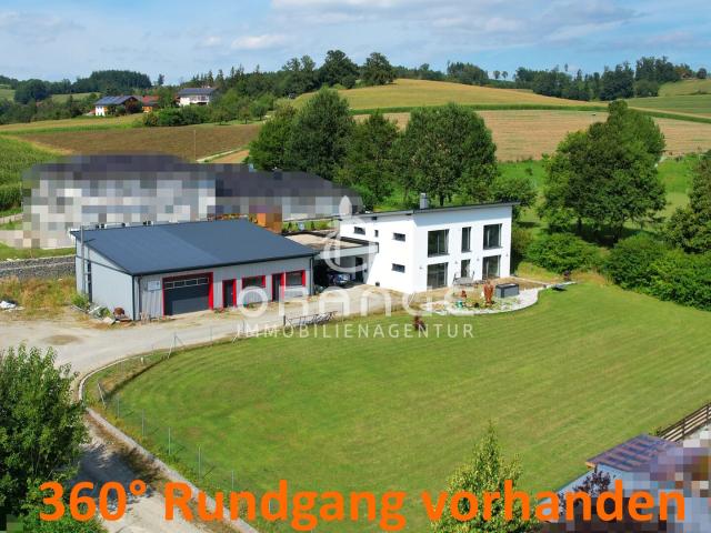 Modernes & neuwertiges Massiv Traumhaus inkl. Gewerbehalle, Büro & großem Garten nahe B388!