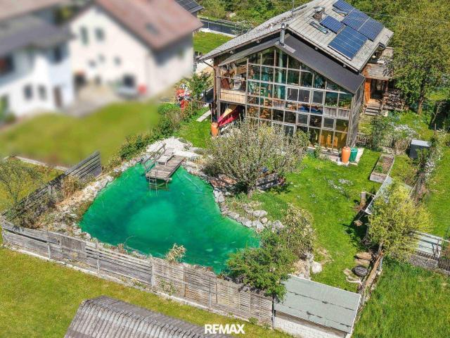 Modernes Öko Haus: Von der PV Anlage bis zur Wellness Oase