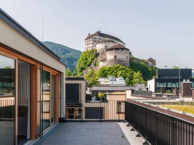 Modernes Penthouse mit Dachterrasse & Festungsblick – Zentrales Wohnen in Kufstein
