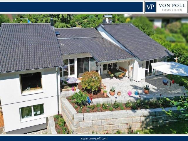 Modernes, saniertes Einfamilienhaus mit großem Garten in ruhiger Lage