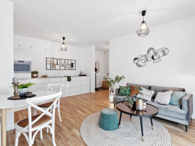 Moderner Wohntraum: 3 Zimmer Neubauwohnung mit Terrasse