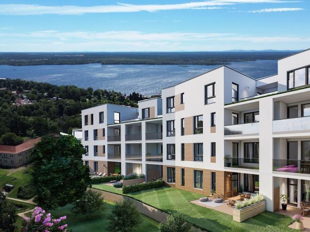 Wunderschöne & helle 3 Raum Wohnung / sonniger Balkon zur Südseite / Traumlage Am Schlosspark