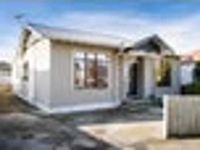 Modernised, spacious – yours to call home