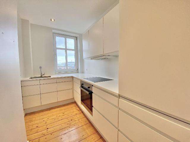 Moderniseret 2 værelses på 63 m² i Aalborg centrum