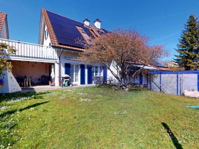 Modernisiert & familienfreundlich 5.5 Zimmer mit Garten in ruhigem Quartier