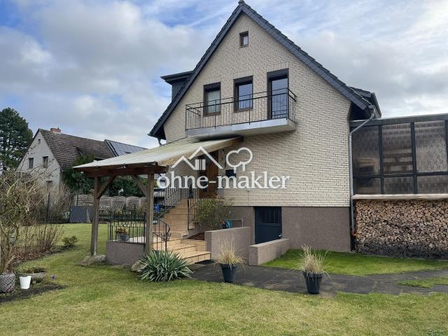 Modernisierte Smart‑Home‑Doppelhaushälfte am Park – 5 Zimmer in Gifhorn