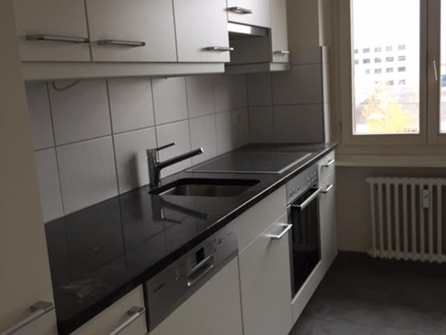 Modernisierte Wohnung mit Top Bahnhofsnähe