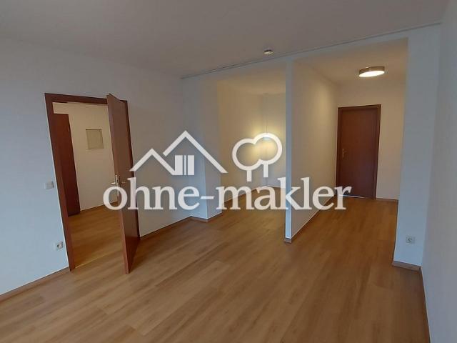 Modernisierte 1,5 Zimmer Wohnung mit neuer Einbauküche und großem Balkon provisionsfrei