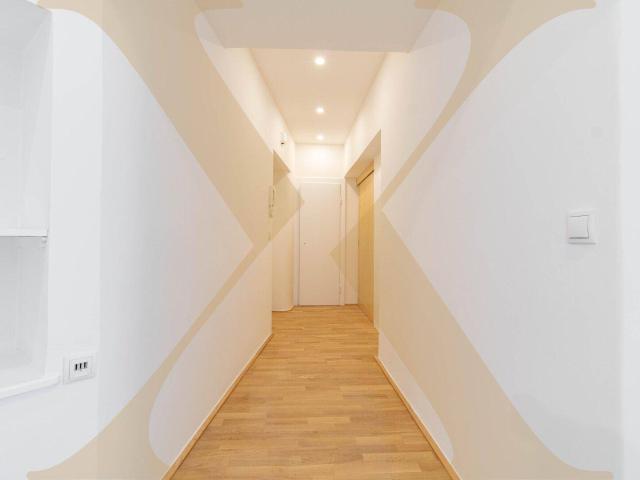 Modernisierte 3,5 Zimmer Wohnung mit Loggia im Stadtzentrum von Linz zu vermieten!